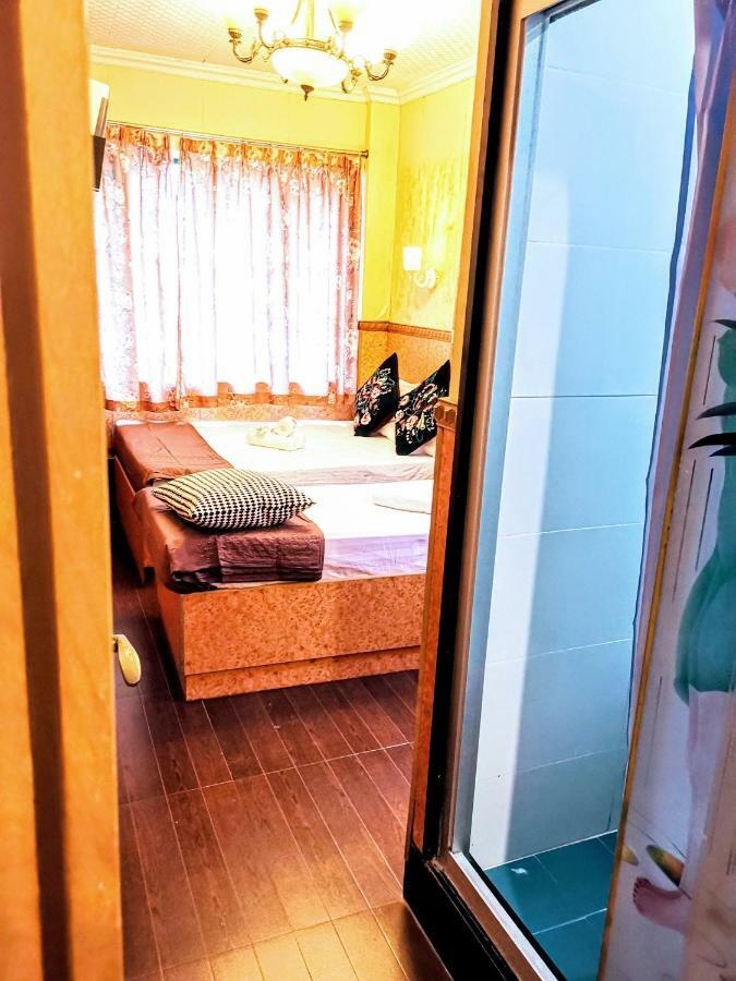 Philippines Manila Hostel Гонконг Экстерьер фото